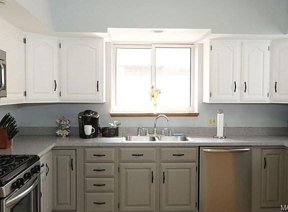 2nd image of 6525 Parkwood Pl