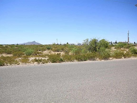 3rd image of 106 Beach Blvd