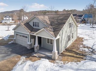 59 Middle St, Newport, NH 03773
