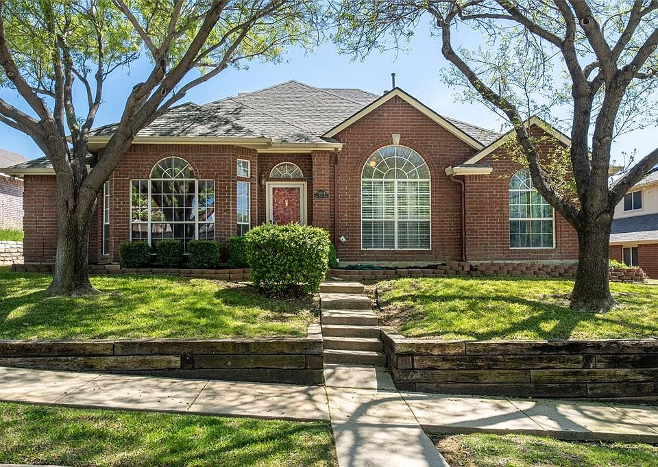 1st image of 5004 Lake Vista Dr