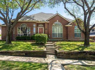 5004 Lake Vista Dr, The Colony, TX 75056