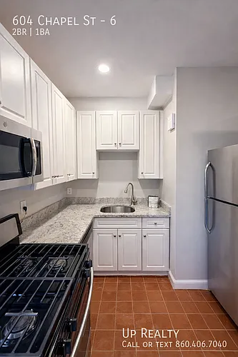 604 Chapel St #6 Photo 1