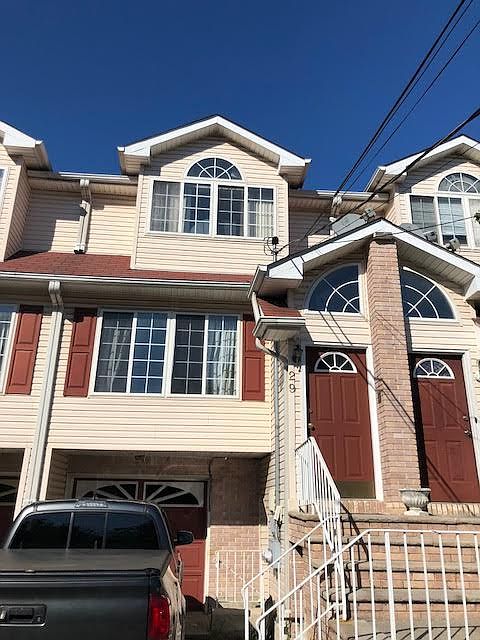 1st image of 29 Arden Ave