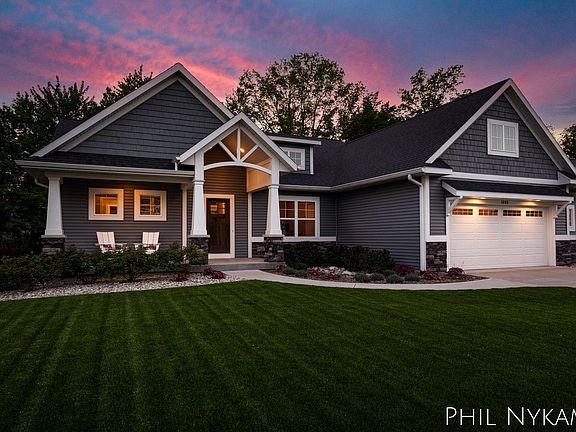 4th image of 3005 Fransworth Dr