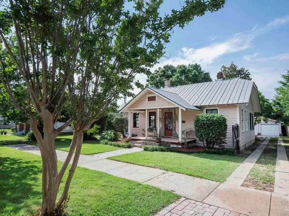 1425 E Gonzalez St, Pensacola, FL 32501