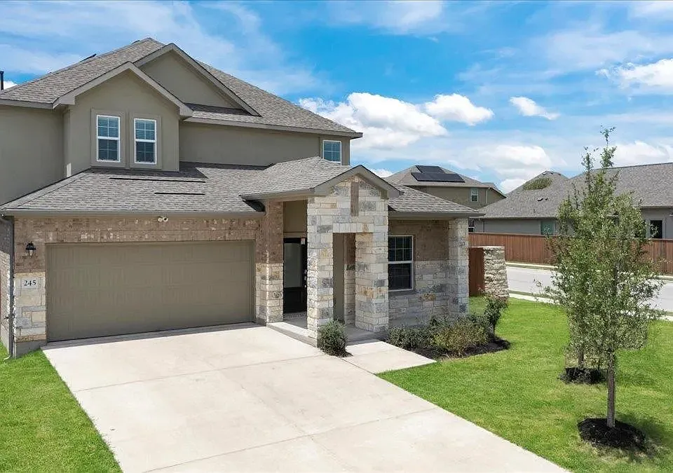 245 Glen Arbor Dr