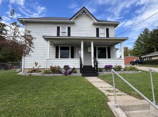 221 South Main Street, Gays Mills, WI 54631