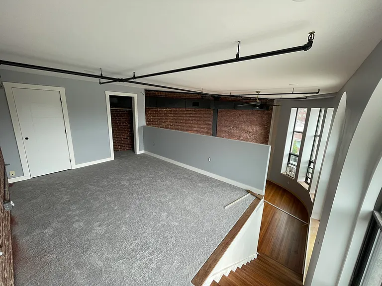 340 Central Ave #304 — Photo 8