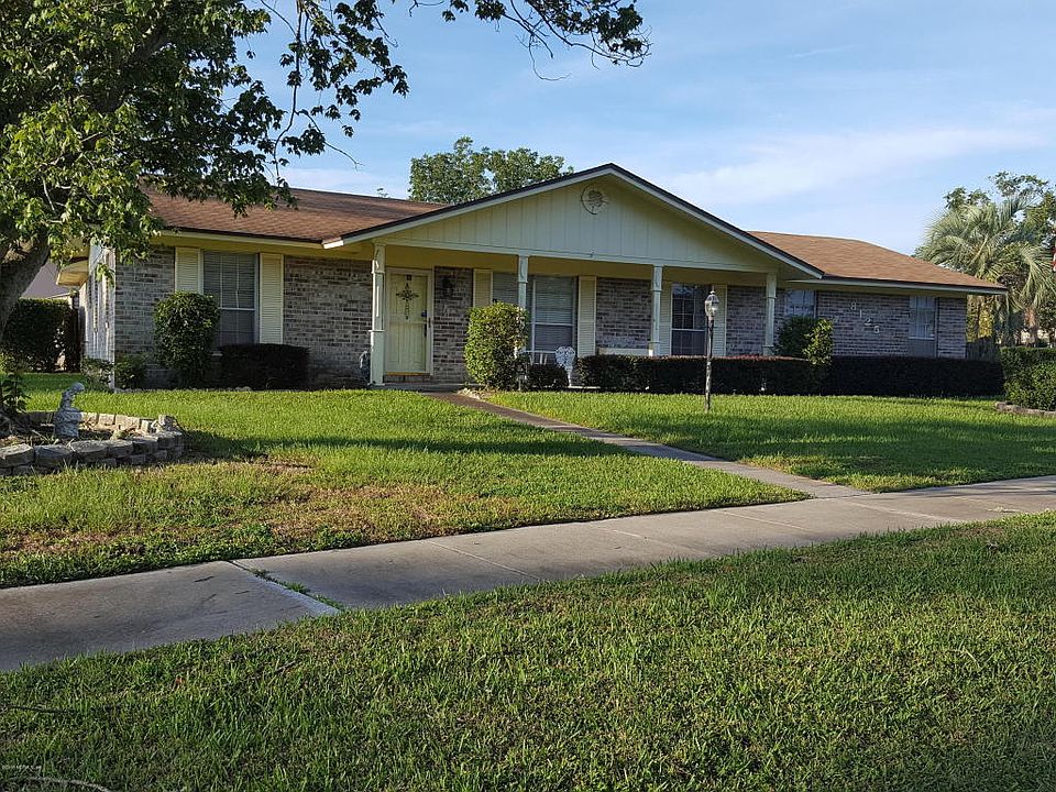 1st image of 8125 Birds Foot Ln