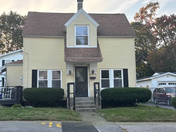 8 Sherbrook Ave, Worcester, MA 01604