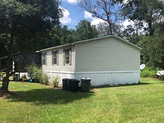 3rd image of 439 NW Corwin Gln