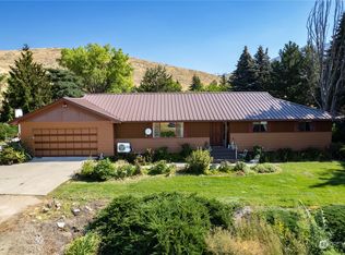 20757 Highway 20, Twisp, WA 98856