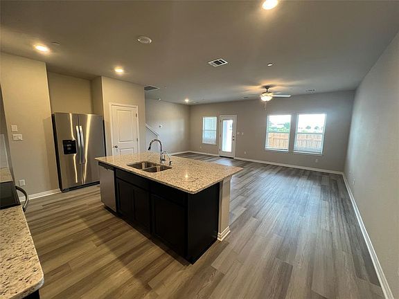5th image of 1850 Settlers Glen Dr #803