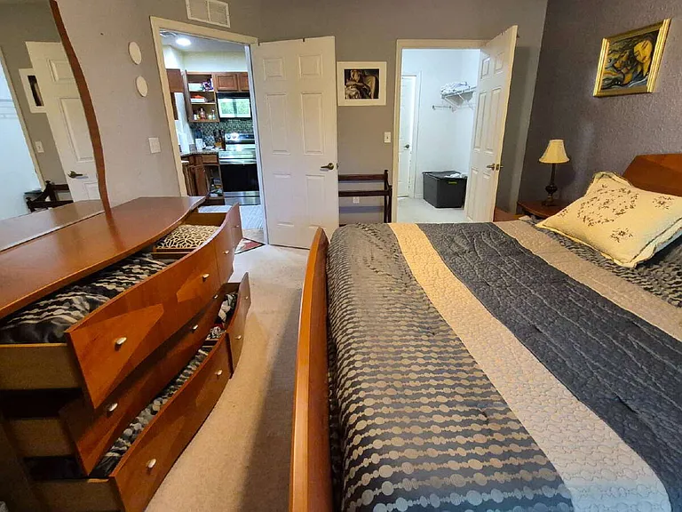 4600 E Moody Blvd #8M — Photo 8