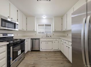 21400 Brook Dr, Tehachapi, CA 93561