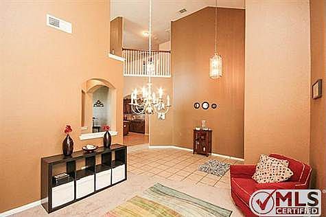 4th image of 3123 Guadaloupe