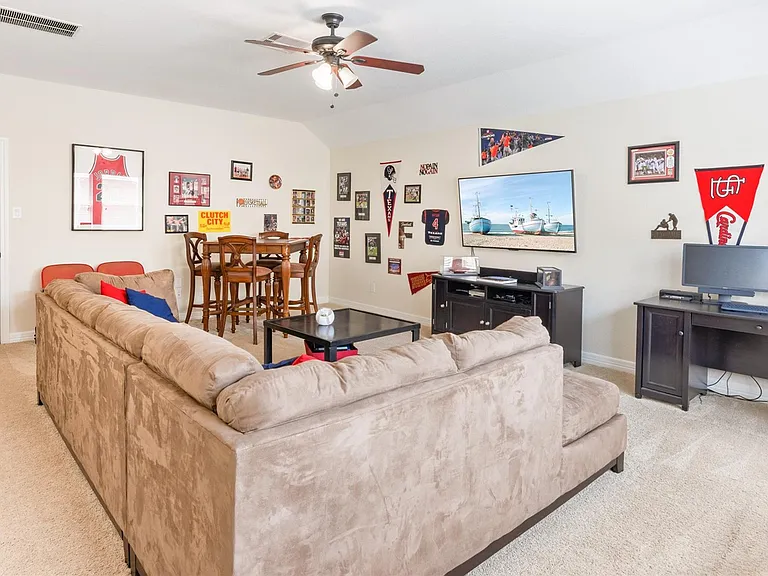 19826 Summit Crest Ct — Photo 25