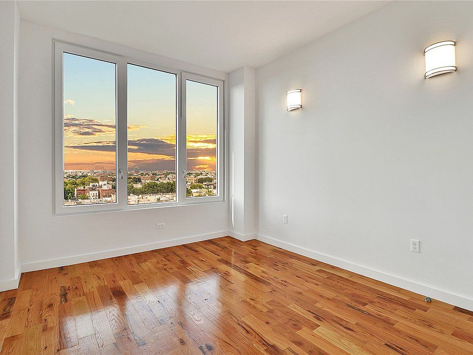 1st image of 15 Somers St #3C