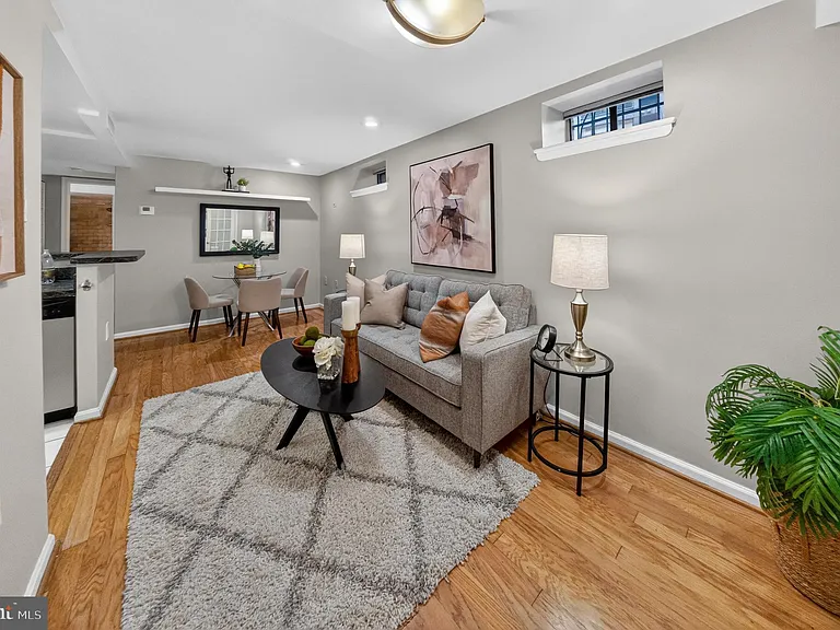 1436 Meridian Pl NW #LL06 — Photo 1