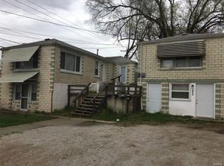 303 N 1st St, Wood River, IL