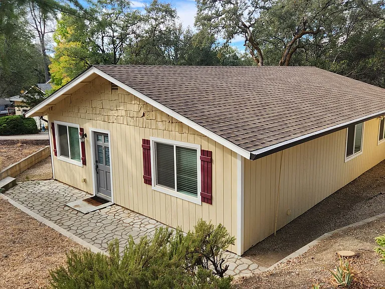 14346 Knobcone Dr — Photo 13