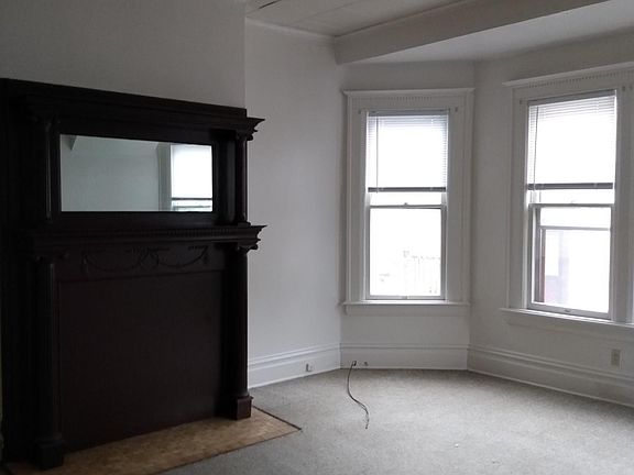2nd image of 710 S Rose St APT 6