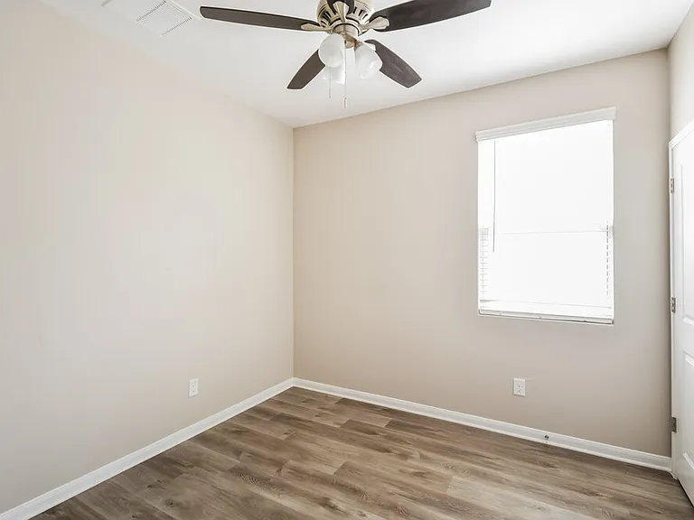 3849 Ivy Path — Photo 14