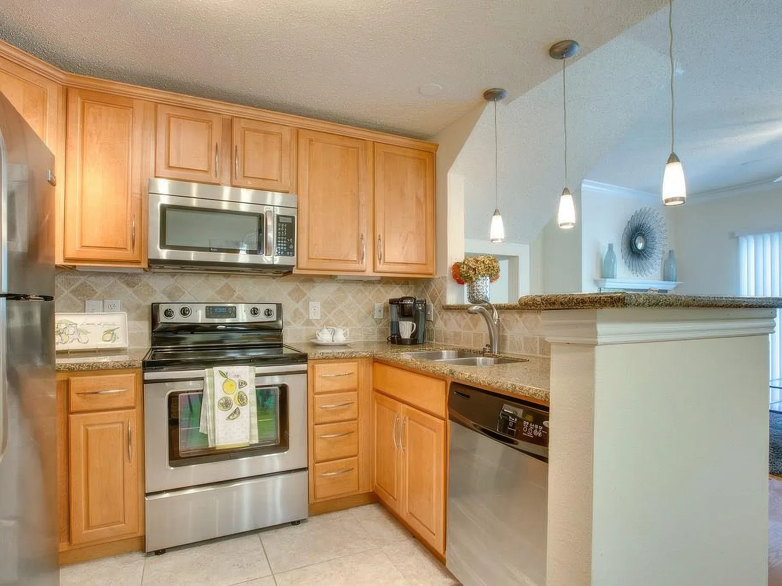1 bed, 956 sqft, $2,150 — Photo 2