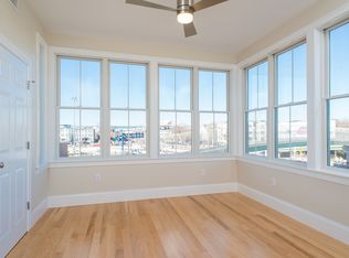 153 Paris St UNIT 3, Boston, MA 02128