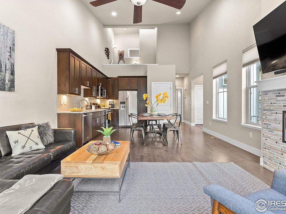 1st image of 16 Riverwalk Pl