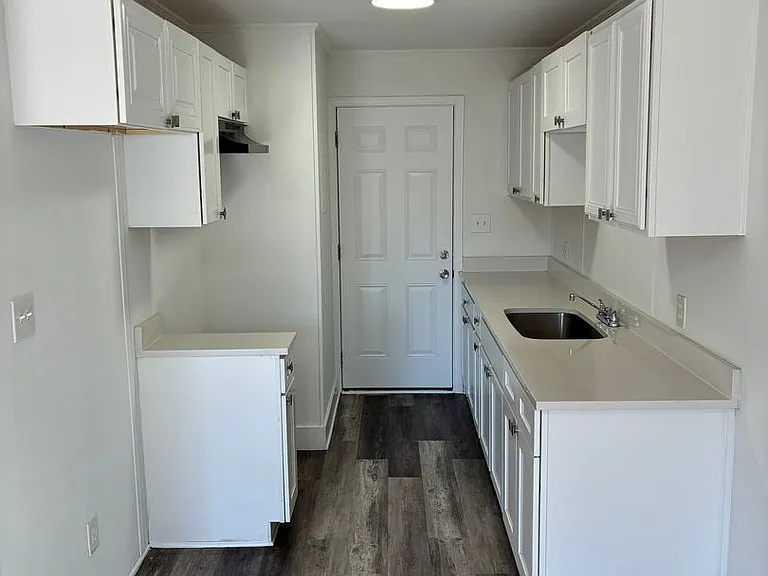 1415 Memorial Park Rd — Photo 3