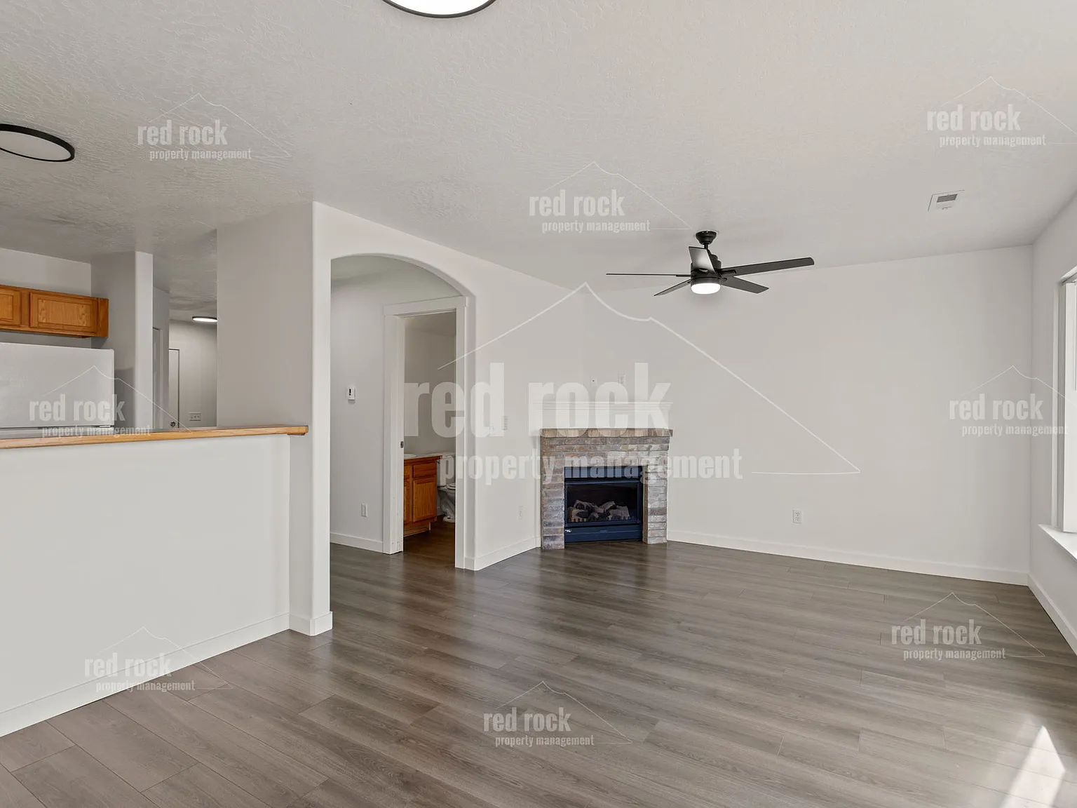 PC - 4935 North Jasmine Lane - 1 — Photo 2