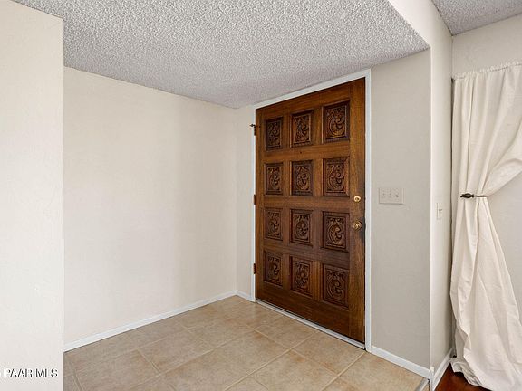 2nd image of 909 Country Park Dr