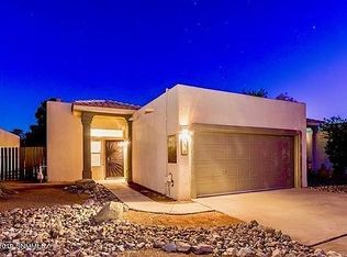 891 Chateau Dr, Las Cruces, NM 88005