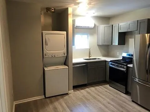 5105 Sherman St #6 — Photo 8