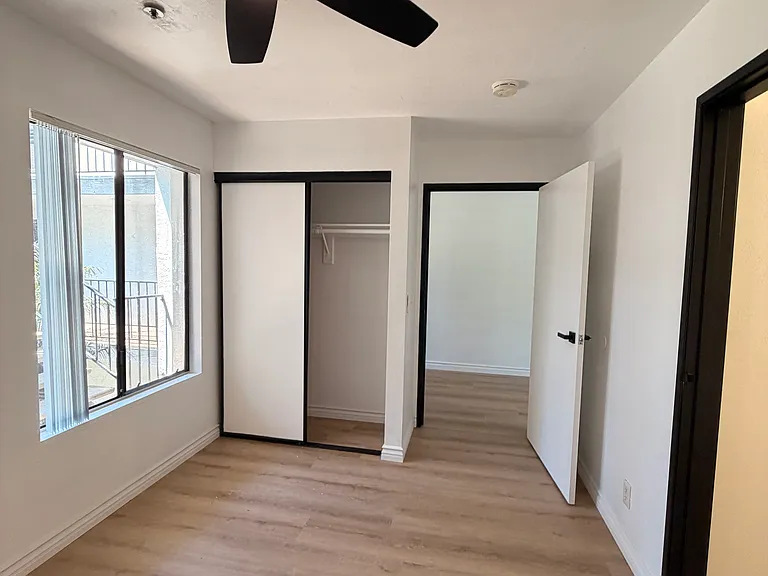 Salt & Vine Oceanside Apartments — Photo 19