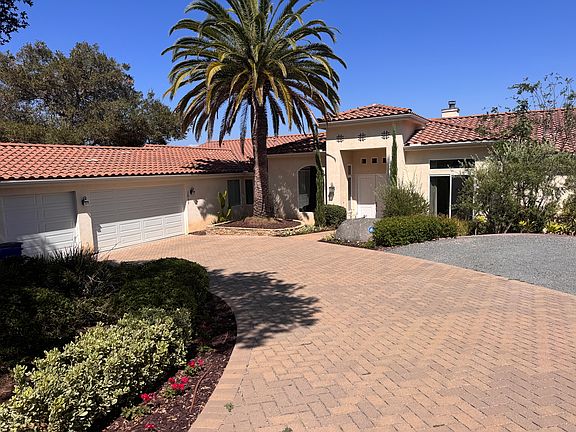 2nd image of 1011 Jimlojan Rd