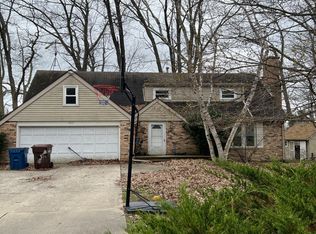 141 Spring St, Midland, MI 48640