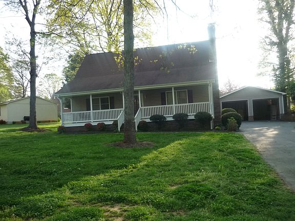 home with 2 car garage