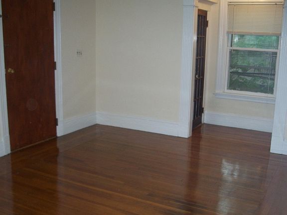 2nd image of 155 Medway St #9