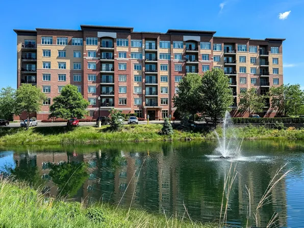 1199 E Port Clinton Rd Unit 401, Vernon Hills, IL 60061