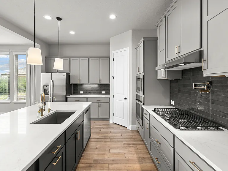1612 Eaton Park — Photo 3