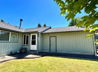 1295 SW Fellows St, McMinnville, OR 97128