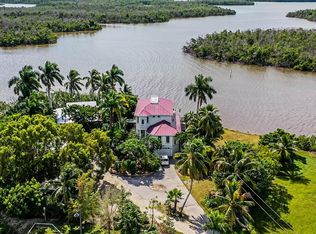 745 Palm Point Dr, Goodland, FL 34140