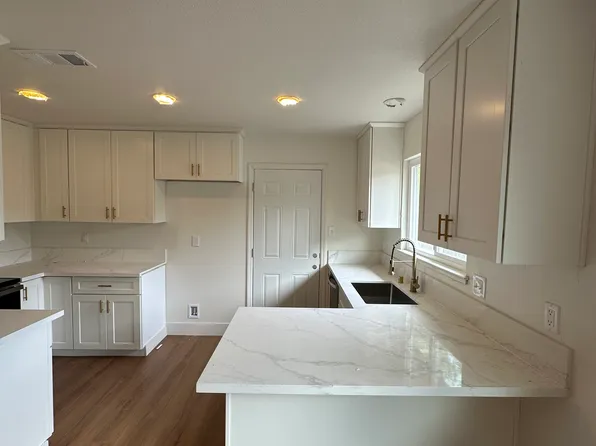 1453 Inge Ct, Sacramento, CA 95864