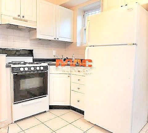 5th image of 2501 Crescent St #1