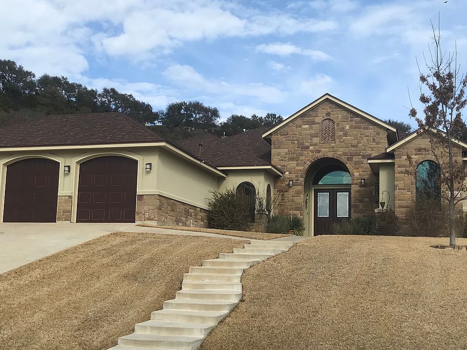 1st image of 3418 Cayuga Dr