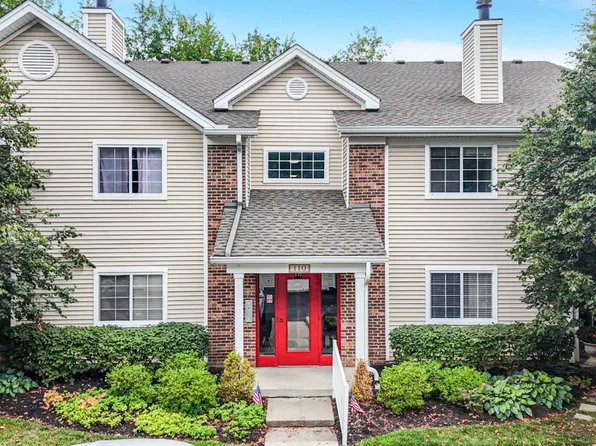 110 Carrington Ln APT 207, Loveland, OH 45140