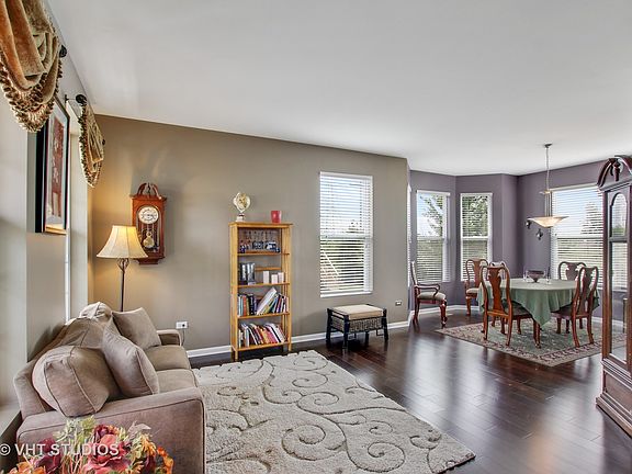 3rd image of 24434 W Kennedy Cir