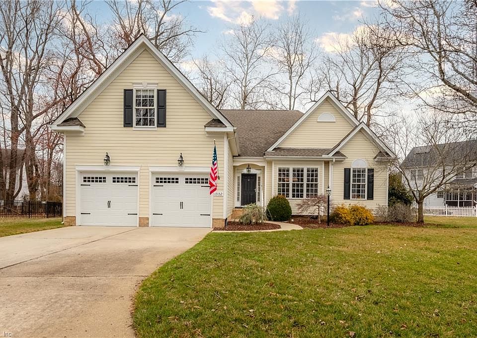 1st image of 13152 Foxchase Ct